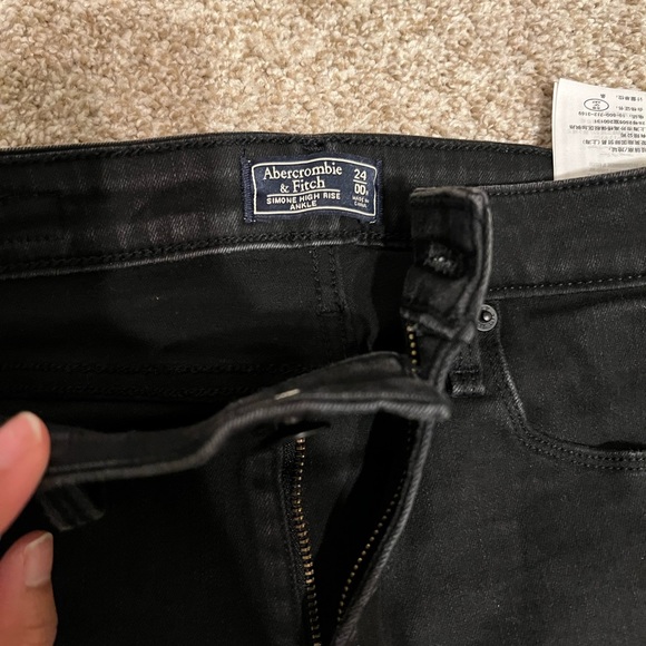 Abercrombie skinny jeans - Picture 2 of 2
